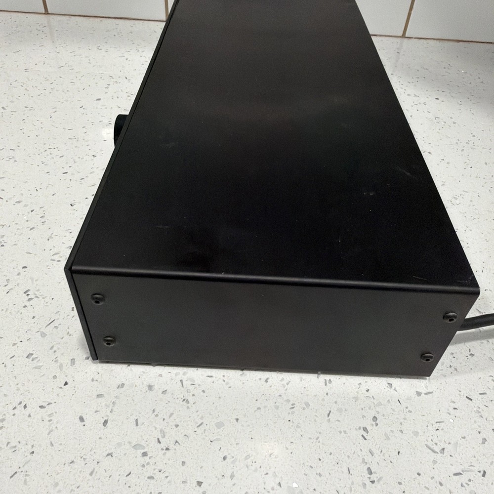 BBE BARCUS-BERRY MODEL 2002R SIGNAL PROCESSOR SONIC MAXIMIZER