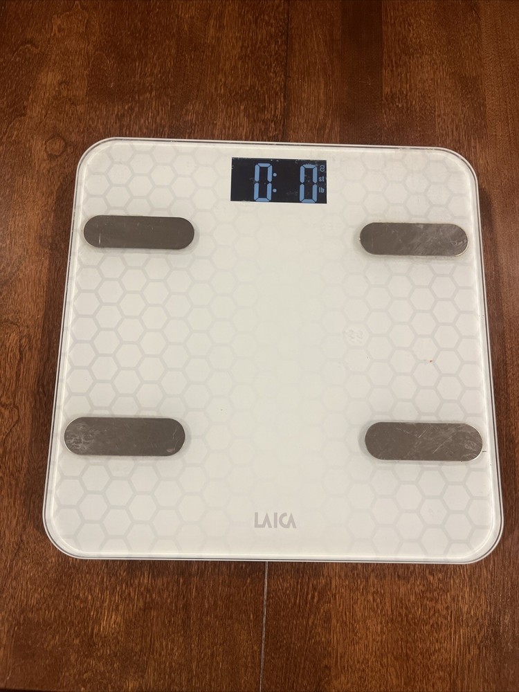 Laica Smart Body Composition 400lb Digital Bath Scale