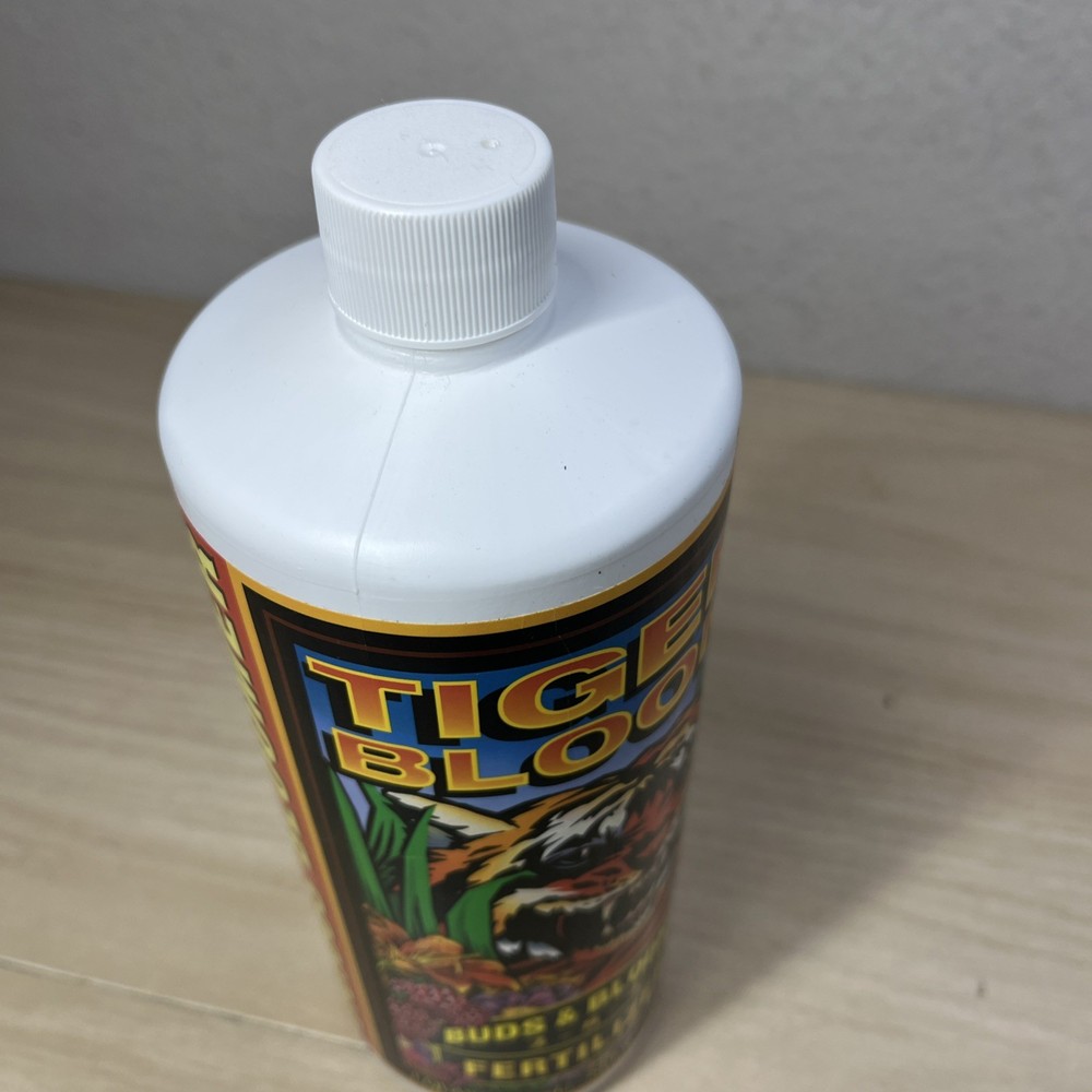 Tiger Bloom Fertilizer, 1-Qt.