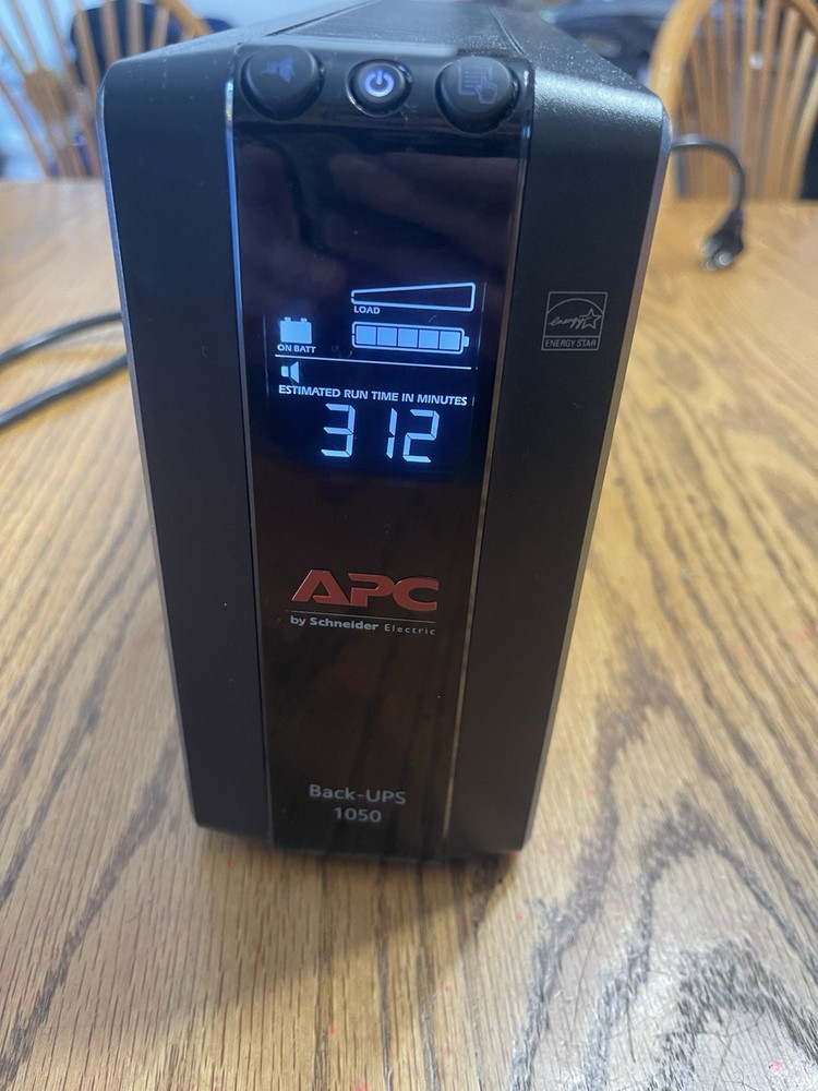 apc by schneider electric Back-UPS 1050