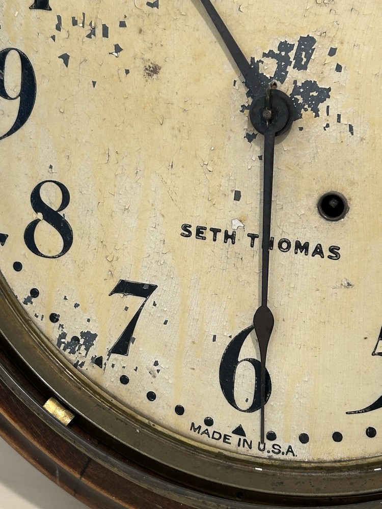 ANTIQUE SETH THOMAS WALL/ GALLERY CLOCK WITH PENDULUM & KEY WORKING 16"