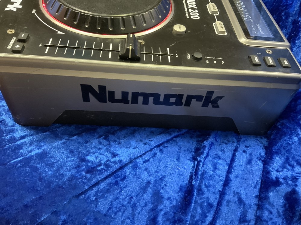 NUMARK DJ NDX200 Professional Tabletop CD PLAYER Mix LOOP Q Digital Audio