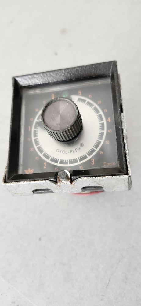 EAGLE SIGNAL HP58A6 0-5 HOUR TIMER