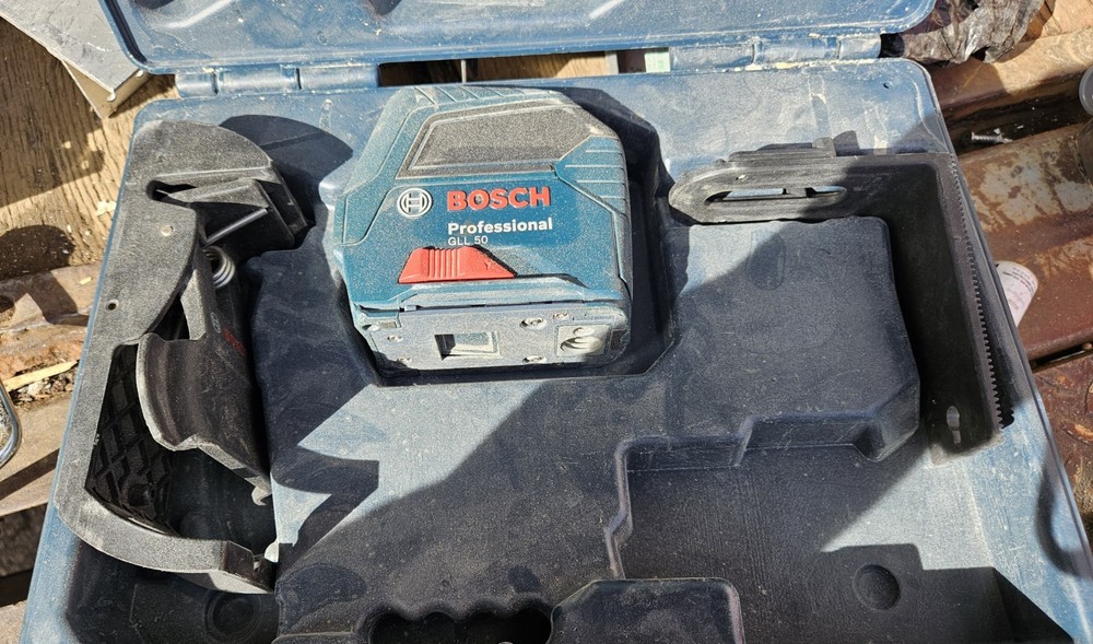 Bosch GLL50 Self-Leveling 360° Cross-Line Laser Red