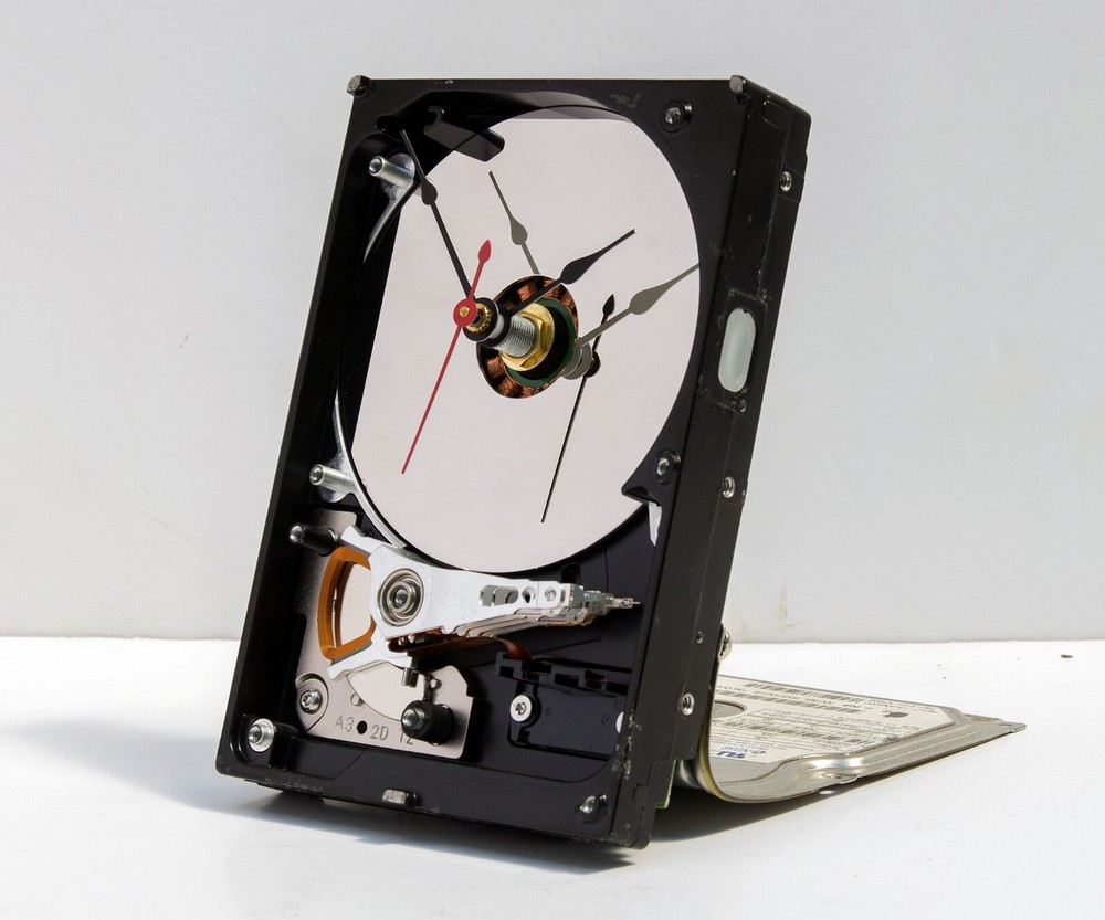 Recycled computer hard drive desk clock, Quartz, time, battery, upcycle, PC, Mac