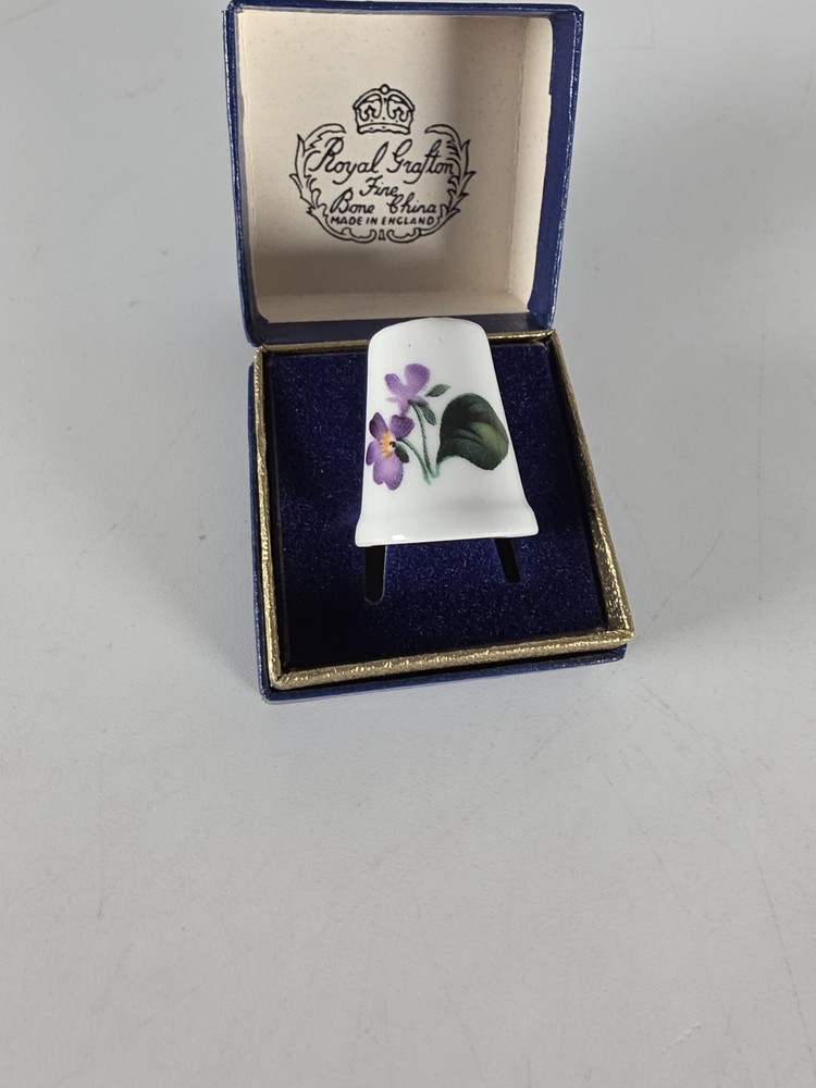 Royal Grafton Floral Boxed Thimble