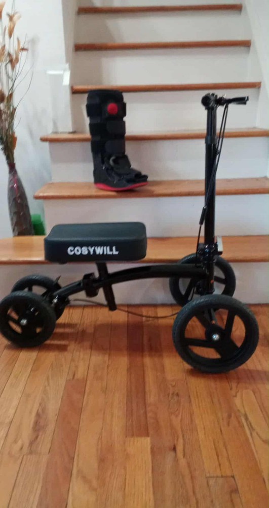 knee walker