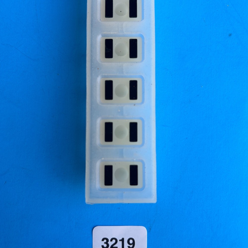 Native Instruments MASCHINE MKI Controller Part: Solo Mute Button Conductive Pad