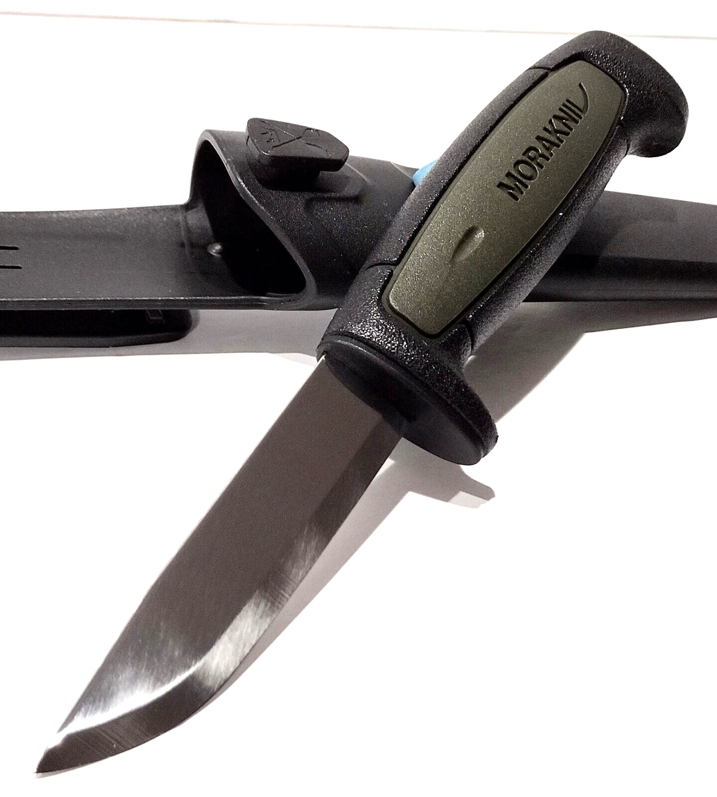 MORA SWEDEN MORAKNIV MILITARY BLACK/GREEN BASIC 511 CARBON STEEL TACTICAL KNIFE