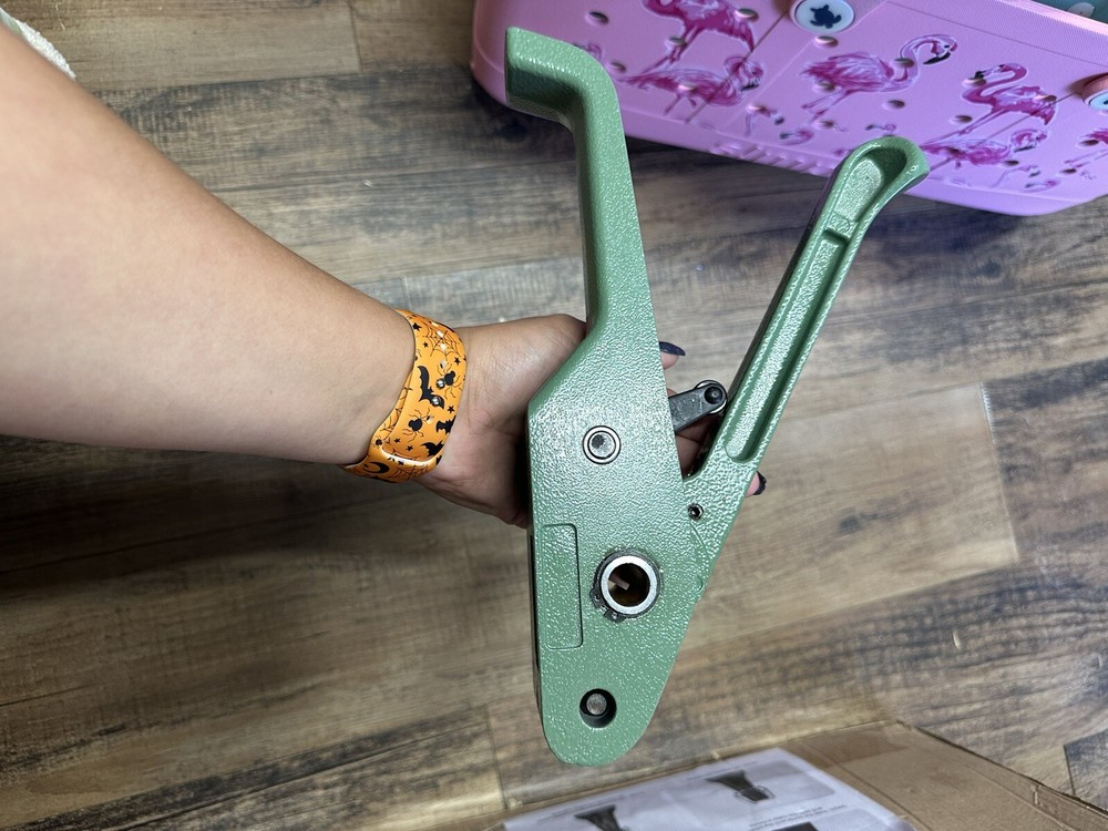 Cord Strapping Tensioner