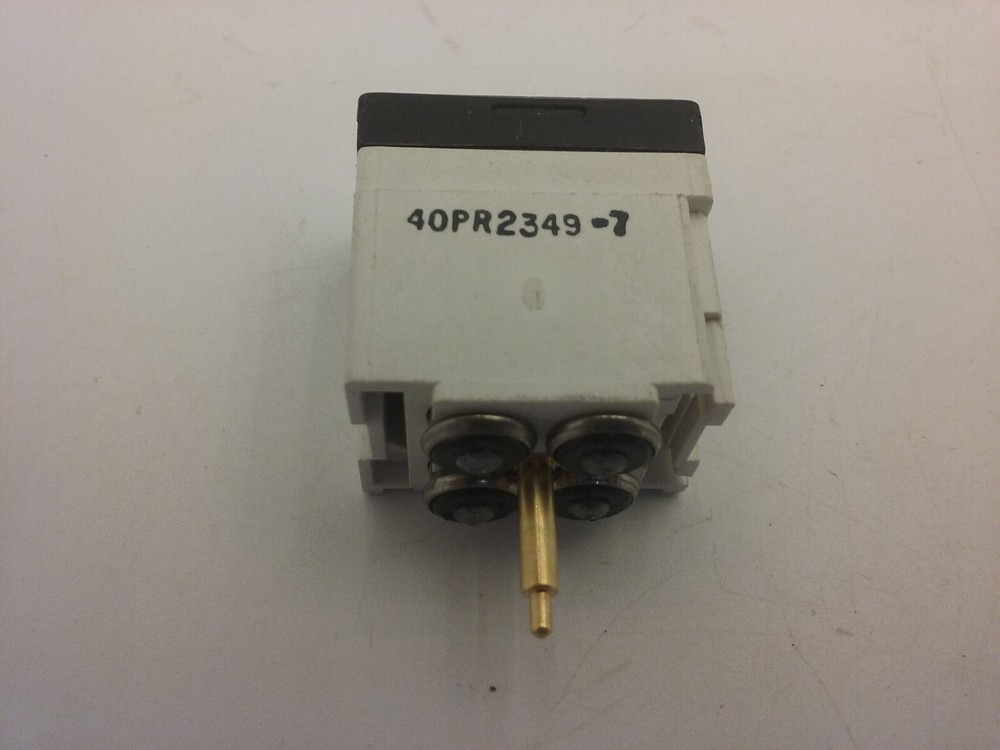 STACOSWITCH 40PR2349-34 SWITCH NIB