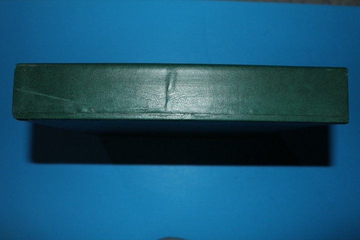 Dustcase GREEN empty for stamp binder (Lindner??) BlueLakeStamps Nice Useful