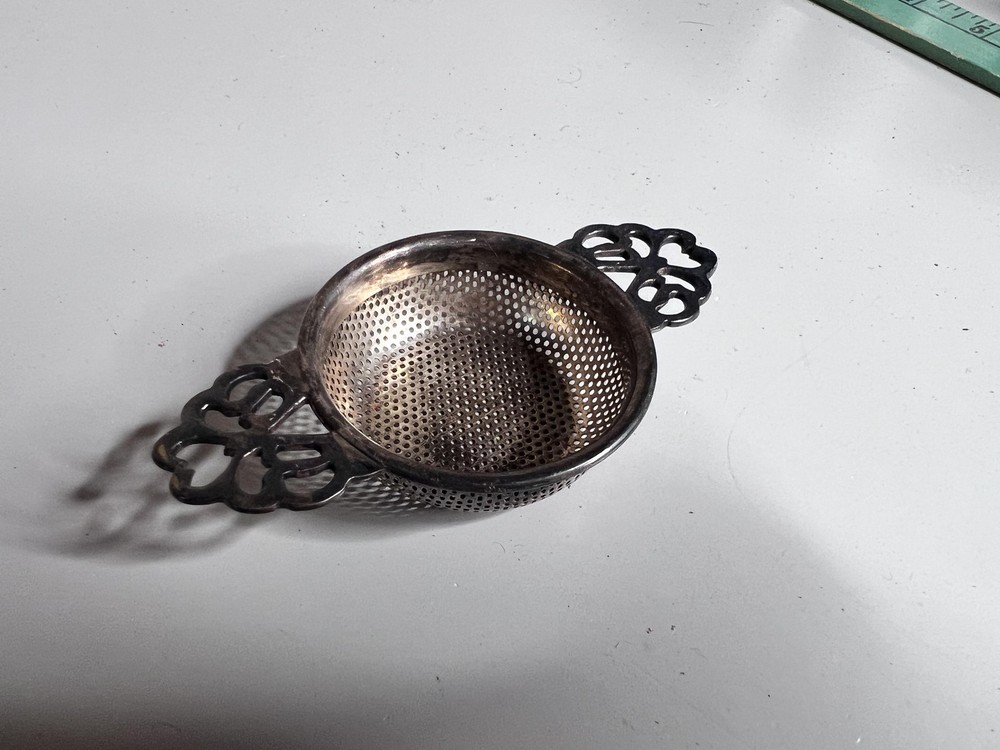 Silver Plated Tea Strainer Double Handle Perforated Bowl Tea Leaf Kitchen Gadget