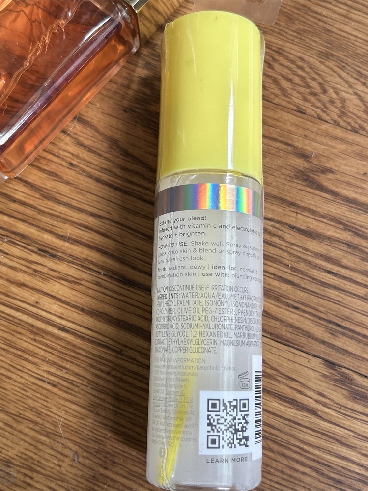 Real Techniques Glow Finish For Face New Sealed Free Ship