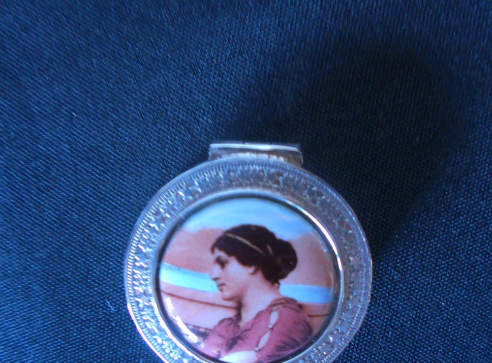 Solid Silver Victorian Lady Pill Pot Stunning Boarder Pill Pot