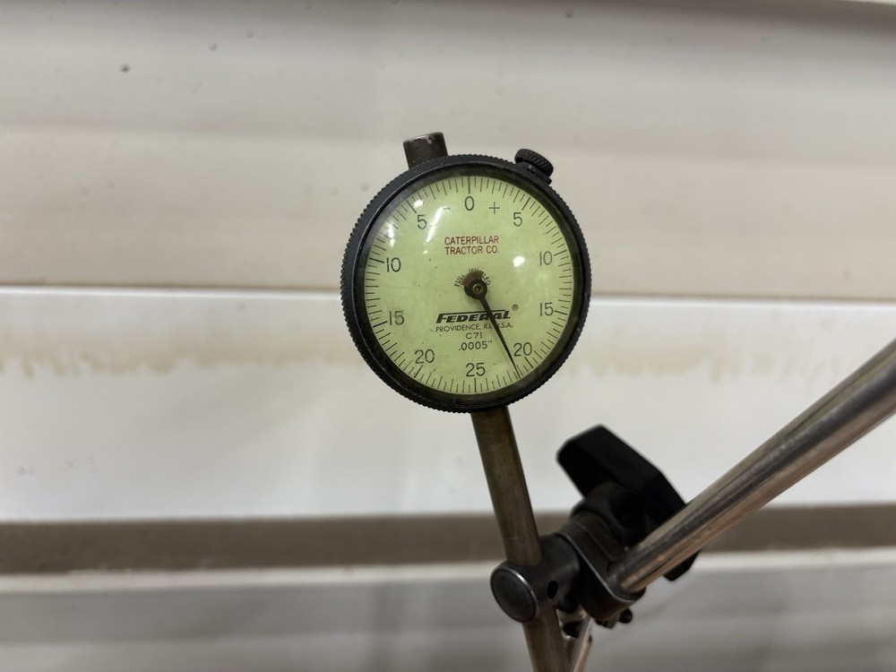 Federal Dial Indicator C7I (.0005") With magnetic base