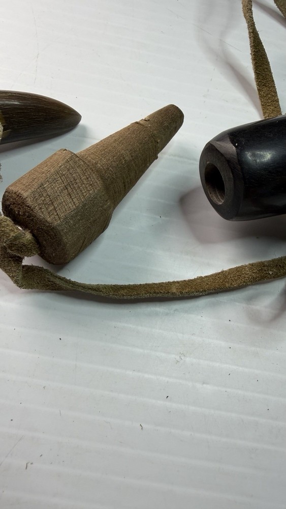 Handmade Powder Horn for Muzzleloader w/ Leather Strap & Cork SU-327