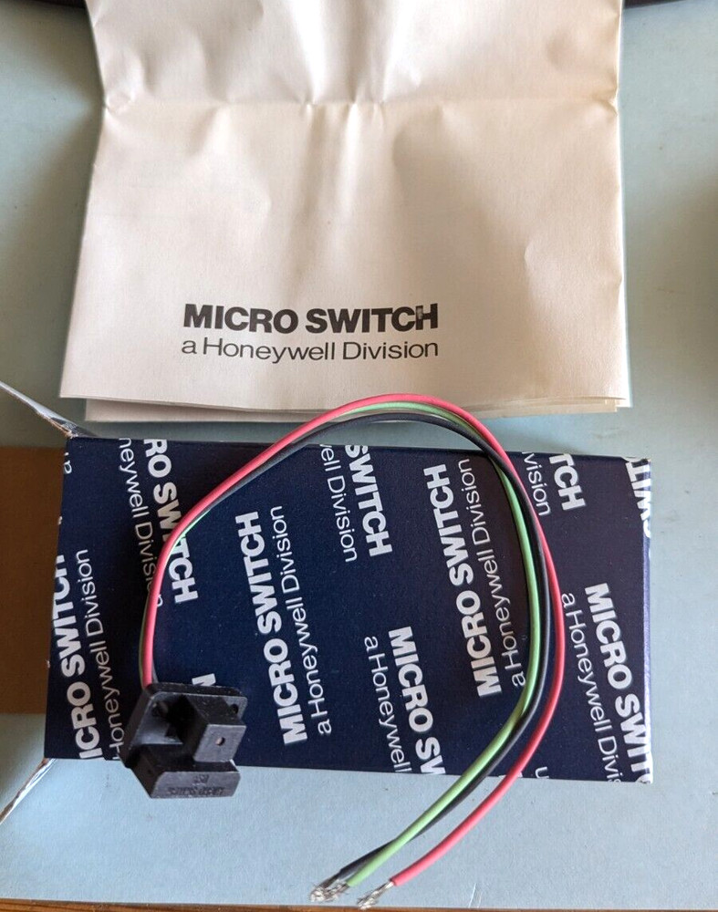 New HONEYWELL Micro Switch 4AV12A Micro switch slot switch