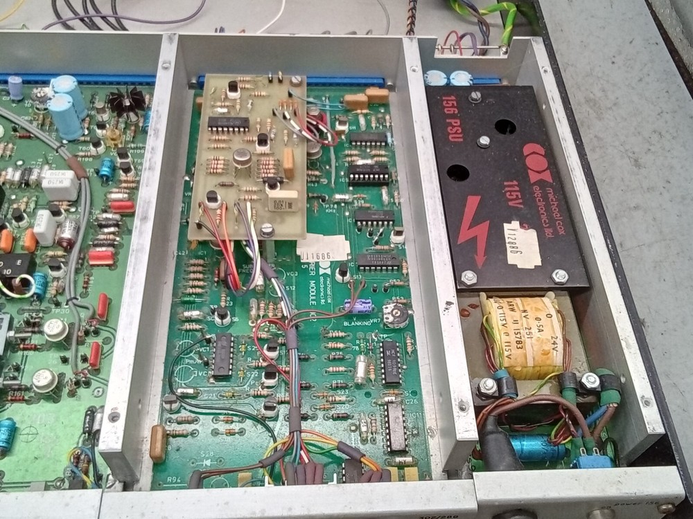 Michael Cox Electronics Ltd.; England NTSC CODER 203 +302/2BG + POWER SUPPLY