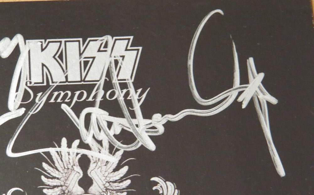 KISS ALIVE IV SYMPHONY AUTOGRAPH CD BOOKLET
