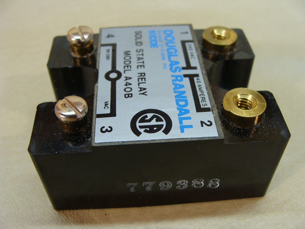 NEW Douglas Randall A40B solid state relay 90-280VAC