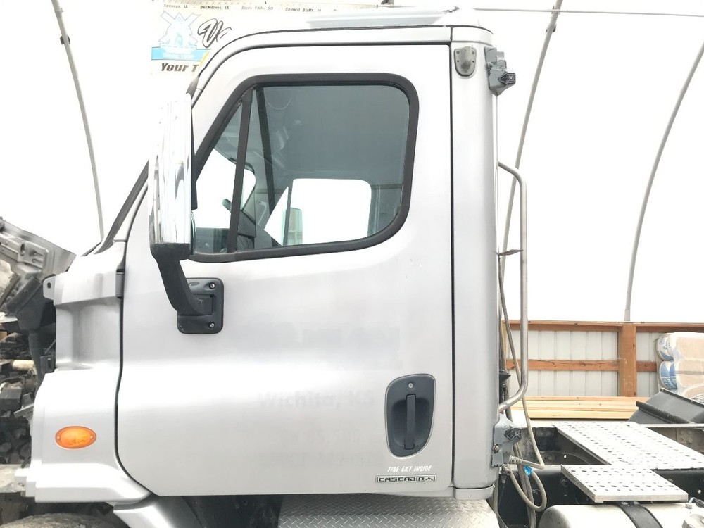 2008-2020 Freightliner CASCADIA SILVER Left/Driver Door - Used
