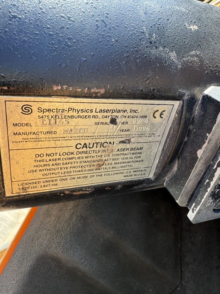 Spectra Dialgrade Pipe Laser L1165 with Case, Cords,