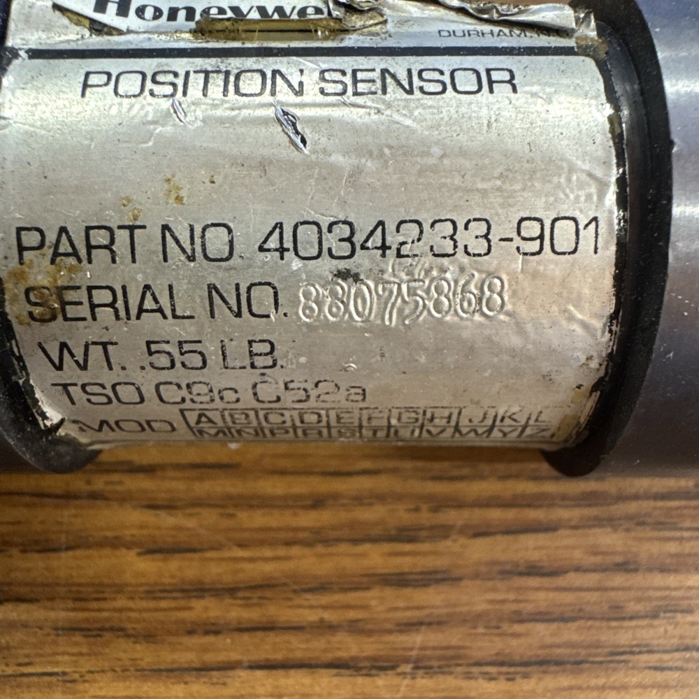 MD-80 Position Sensor 4034233-901 Aircraft Bin12