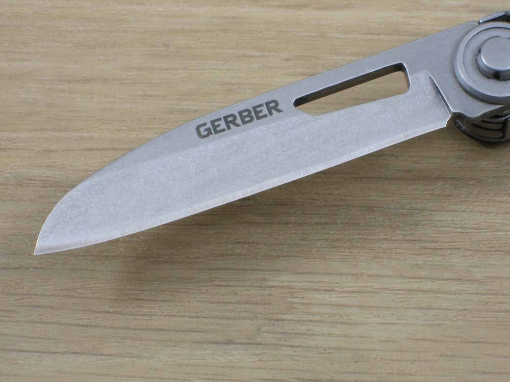 Gerber Armbar Drive Onyx Multi-Tool, Knife, Bit Driver, Scissors - Excellent