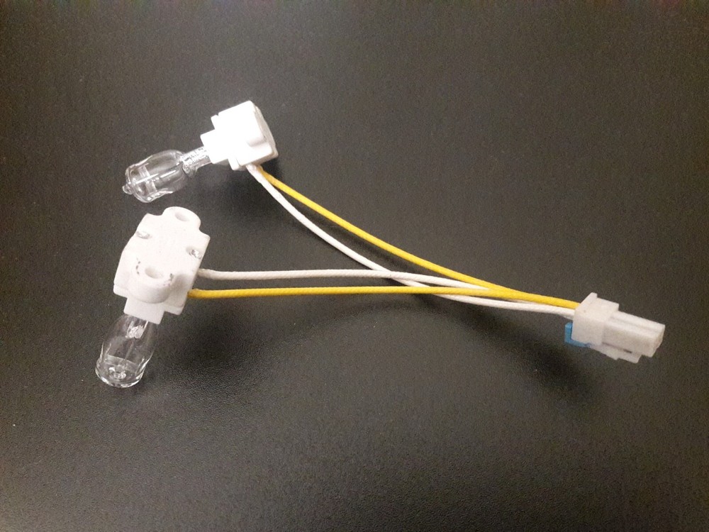 WB08X10066 GE Microwave halogen Light socket assembly WB36X10213