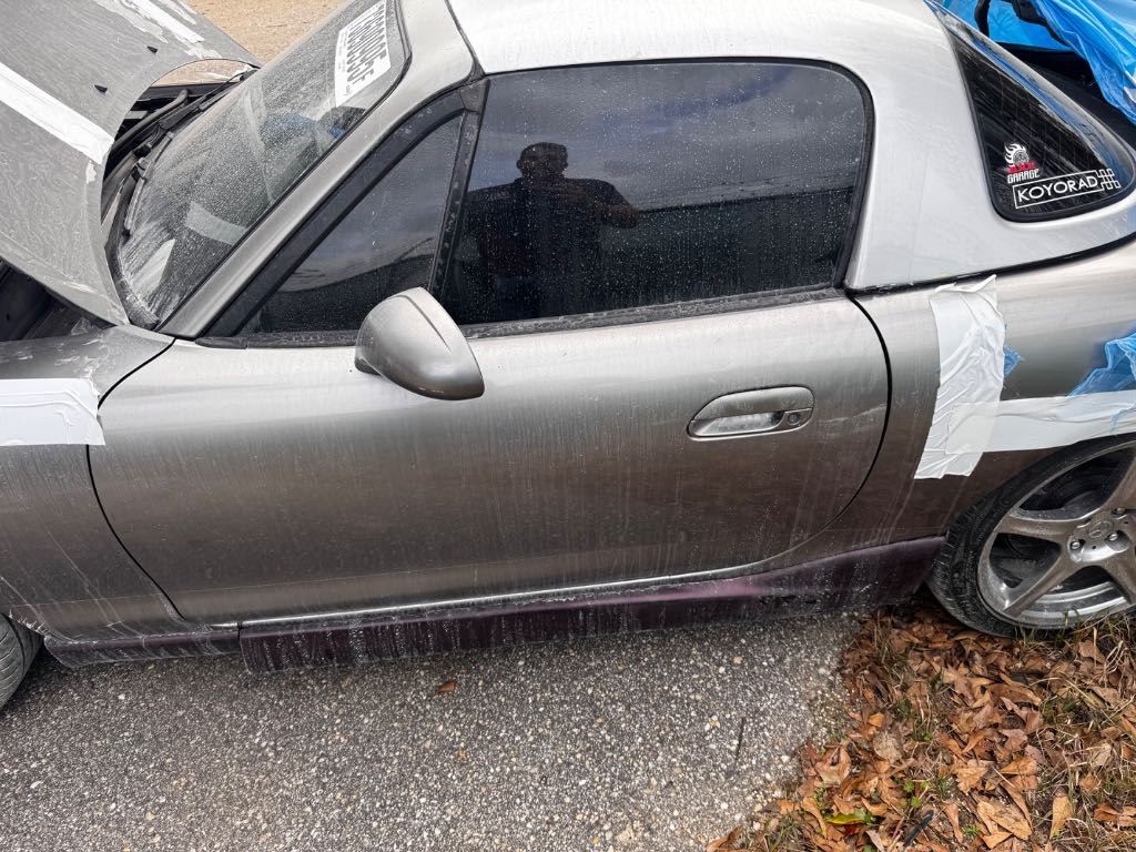 2004 Mazda Miata OEM Immobilizer Module LC62-67-5G2C