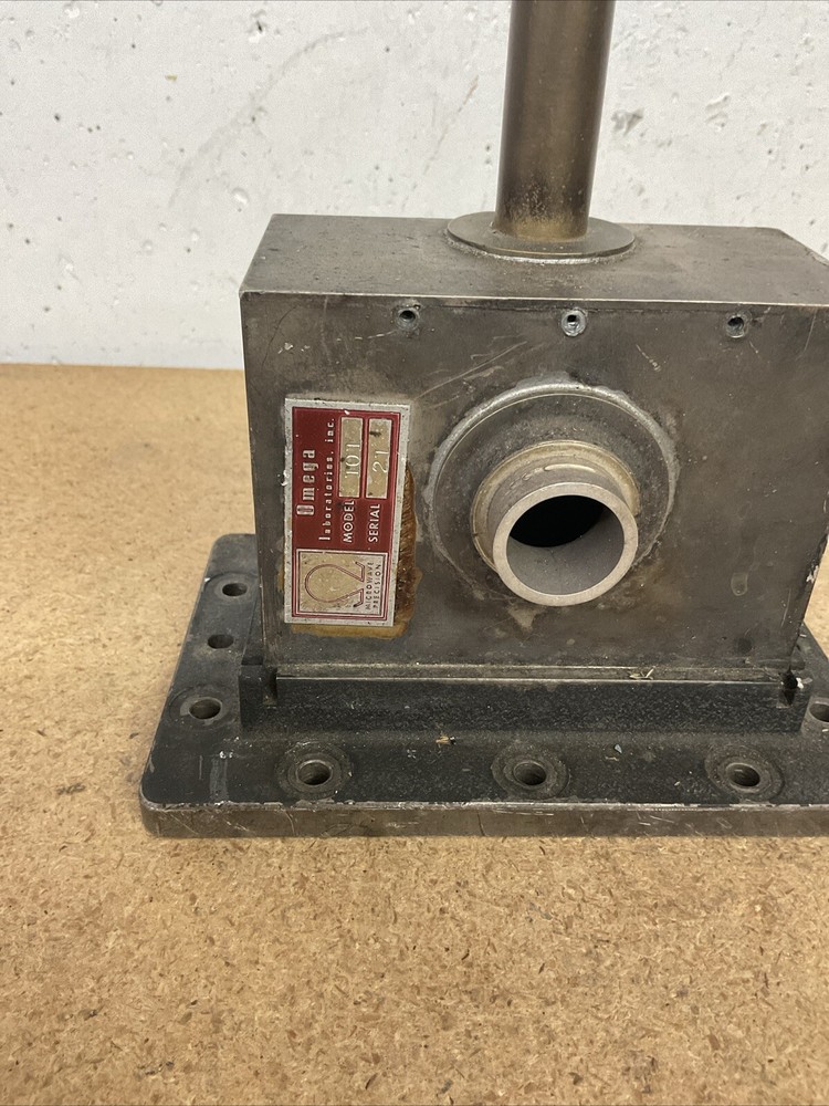 Omega Laboratories Microwave Instrument Model 101
