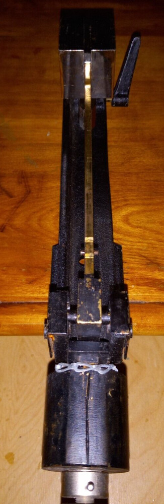 Vintage Aptila Black Clamp On Scale