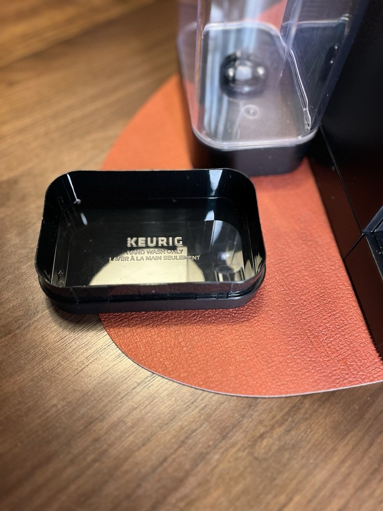 Keurig K910 K-Supreme Single Serve Coffee Maker - Black- Tested- Working