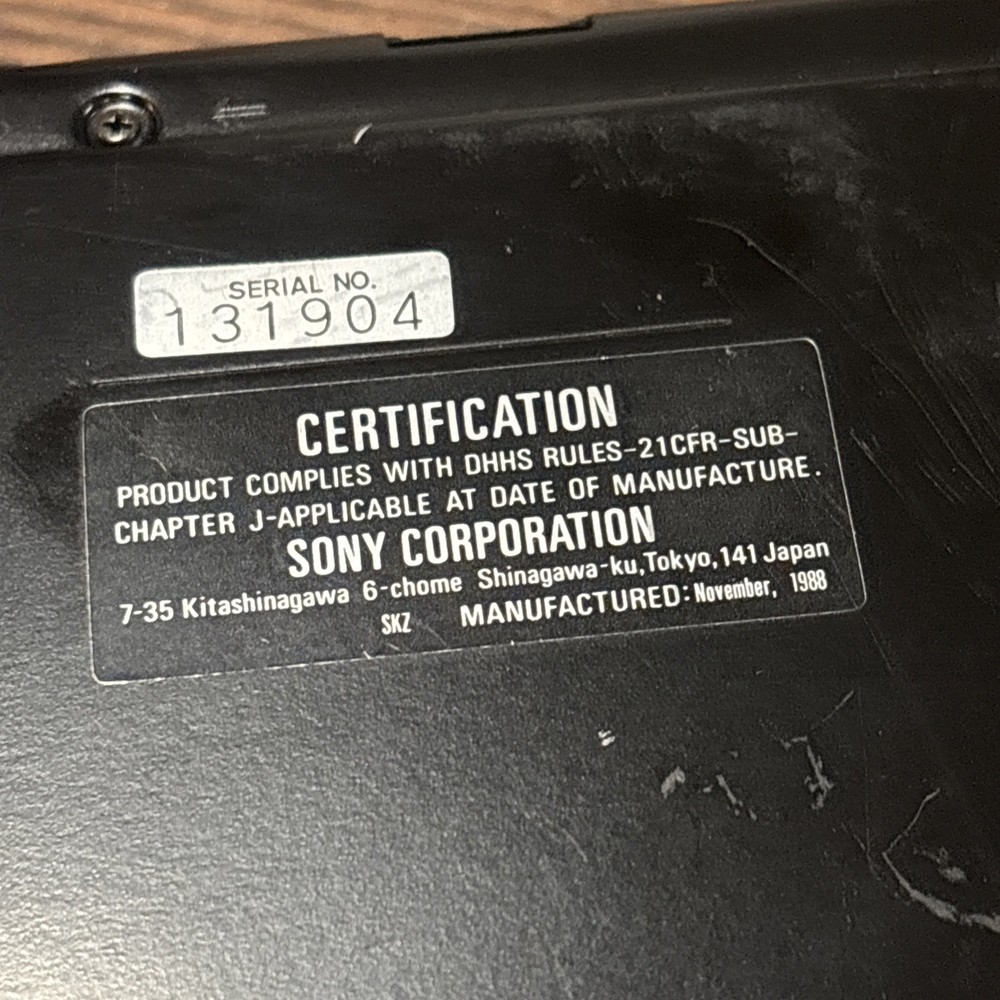 Sony Discman D-2 Compact Portable CD Player Walkman Parts Only