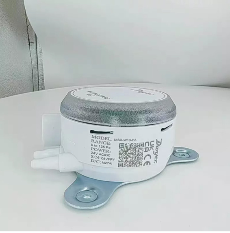 DWYER MSX-W10PA micro-differential pressure sensor