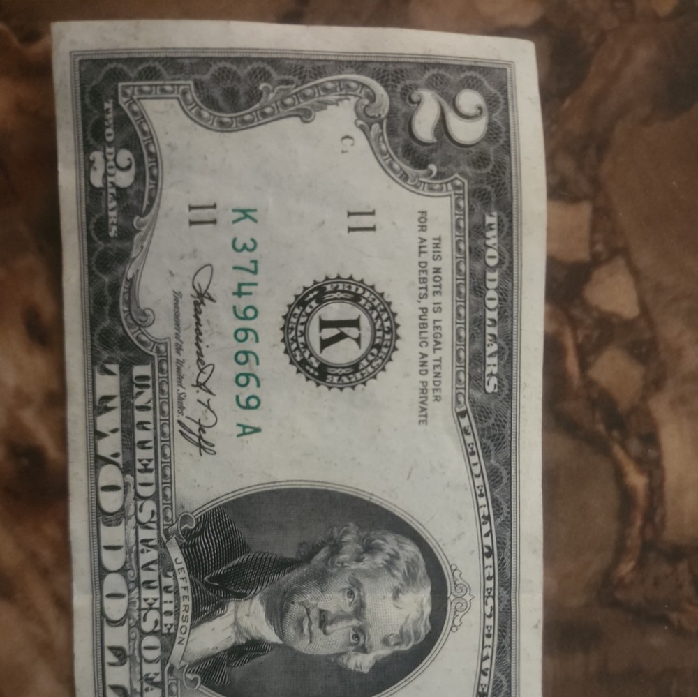 Rare $2 Bill, 1976 K Series, Error Print on right border (misalignment)
