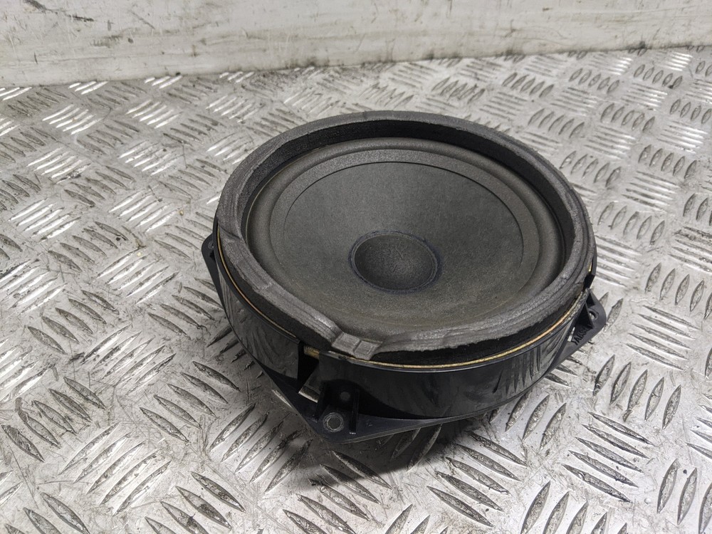RANGE ROVER DSE 1997 DOOR SPEAKER (FRONT DRIVERS SIDE)