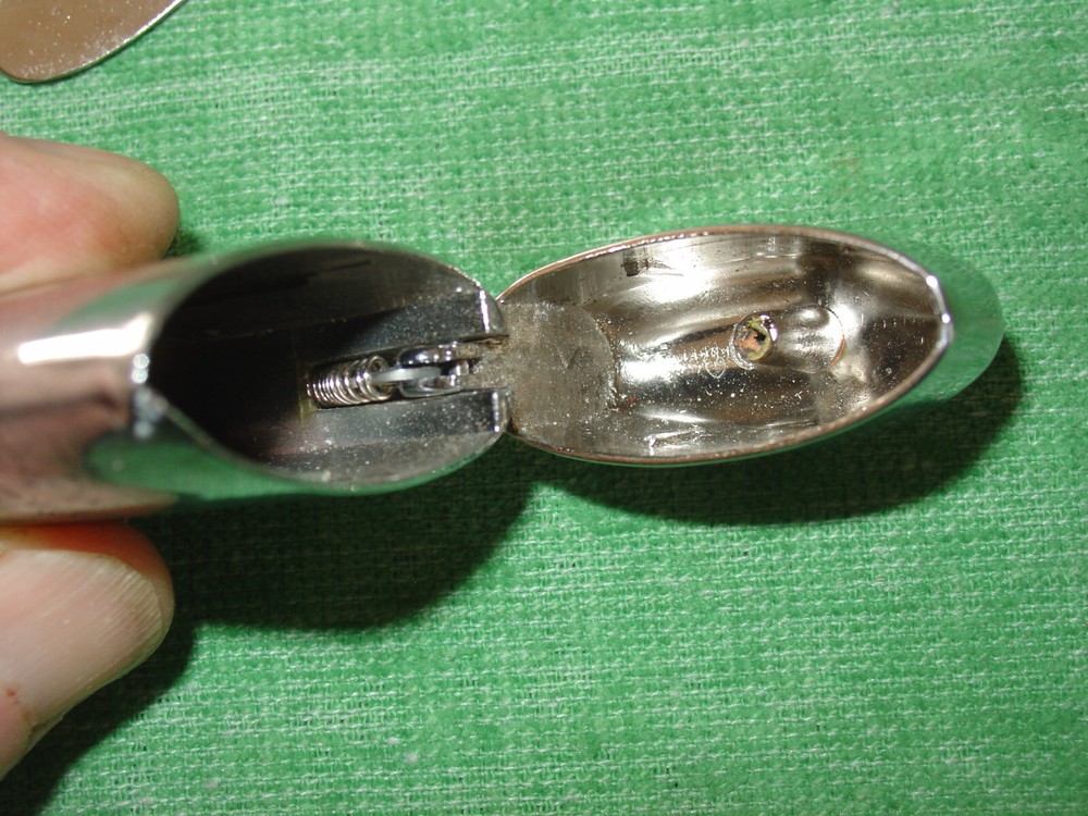 VINTAGE CIGARETTE LIGHTER CASE CHROME CASE UNBRANDED