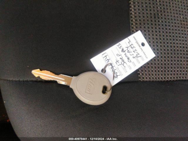 COMPASS 2017 Glove Box 4523123