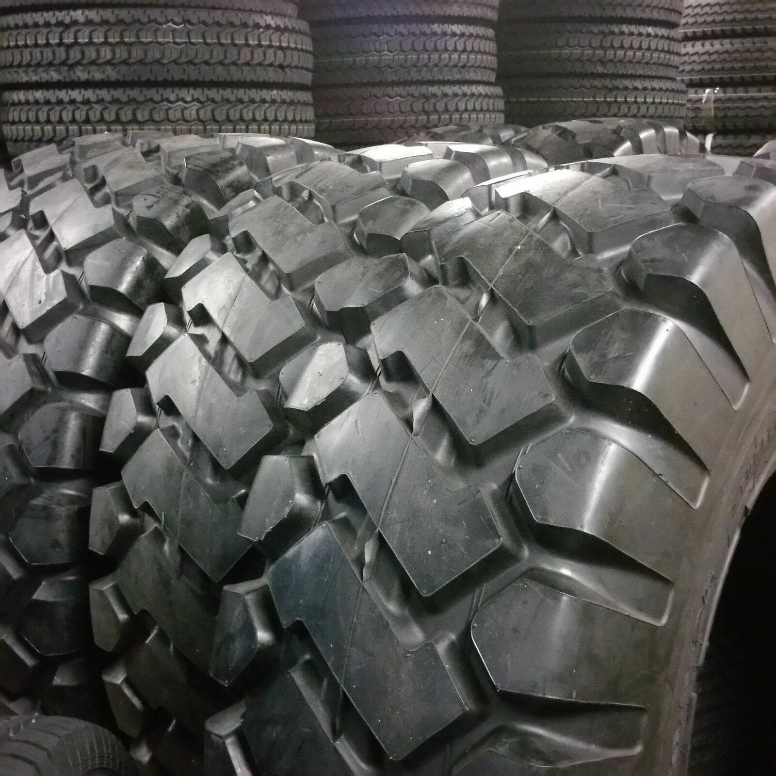 (1 TIRE) 20.5-25, 20.5x25 28 PLY E3-L3-E ROAD CREW LOADER TIRES