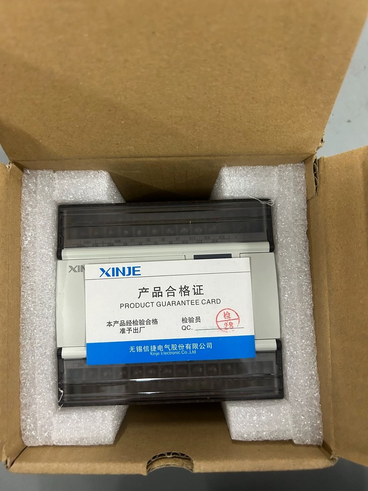 1pcs Xinje XE3-24T-C Programmable Controller
