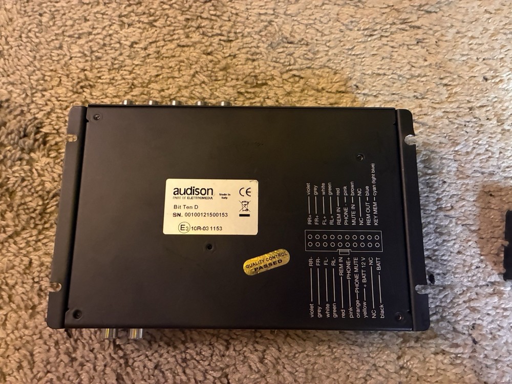 Audison Bit Ten D Signal Processor with Remote Control