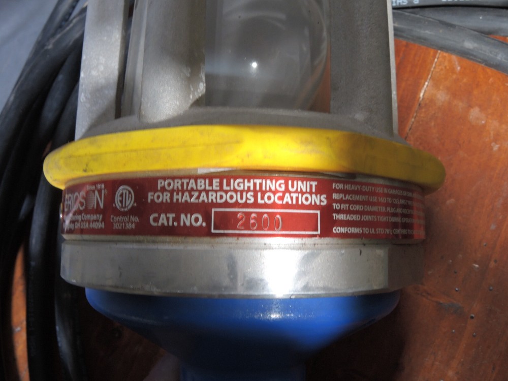 Ericson 2600 Drop LIght Temporary Lighting Hazardous Location Explosion Proof