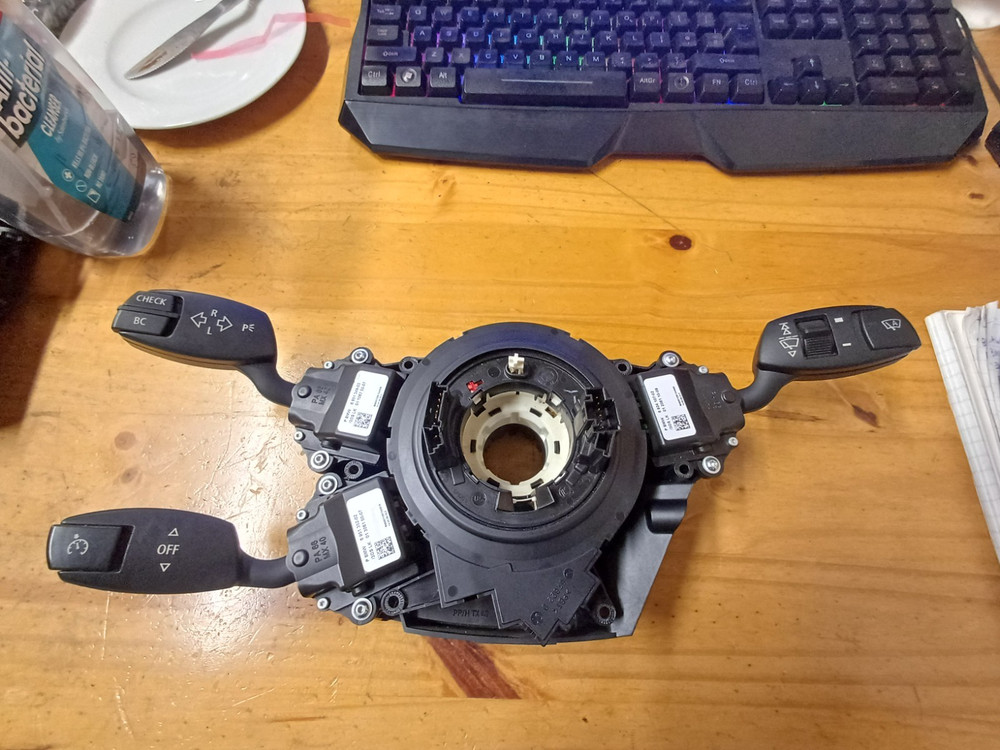 BMW E60 E61 E63 E64 LCI STEERING COLUMN SLIP RING P428 #9204503