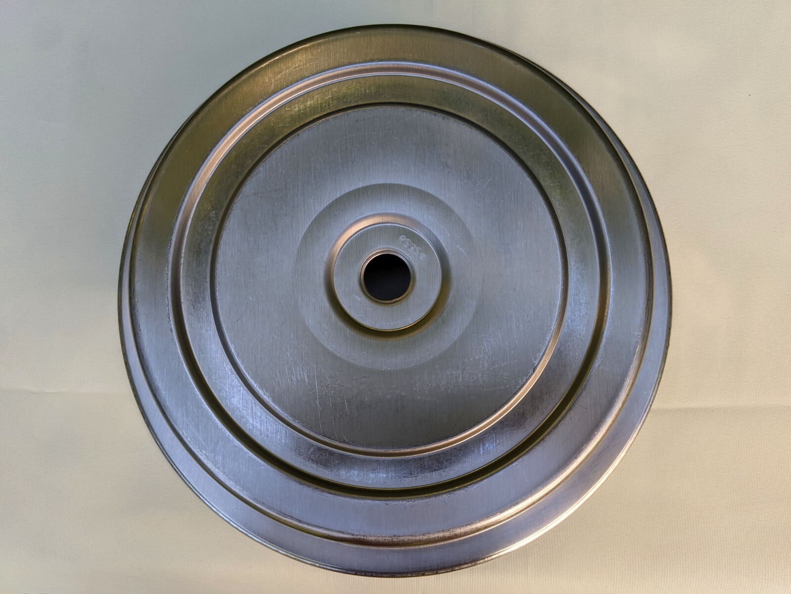 Lot of 25 Vollrath 62324 Commercial Stainless Steel 12" Multi Crown Plate Covers