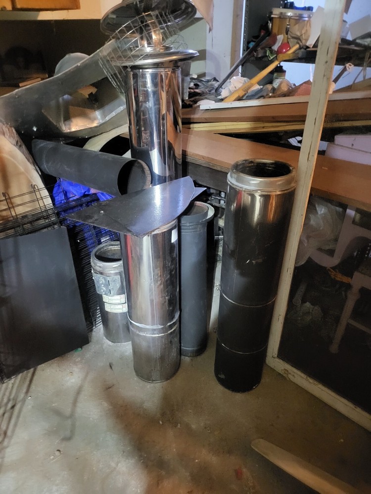Wood Burning Stove with Pipe