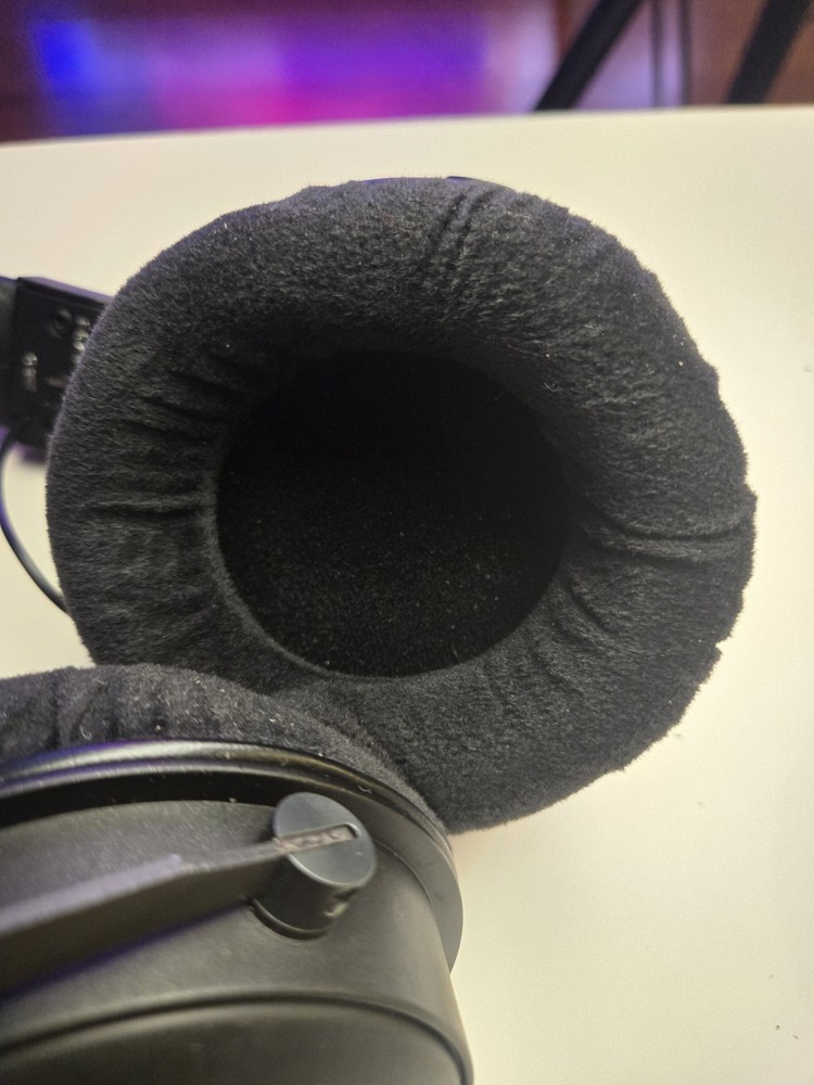 Beyerdynamic DT 1990 Pro Studio Headphones