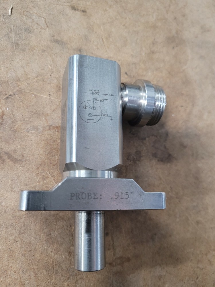 GO SWITCH 7F-23658-DCA3906 120vac