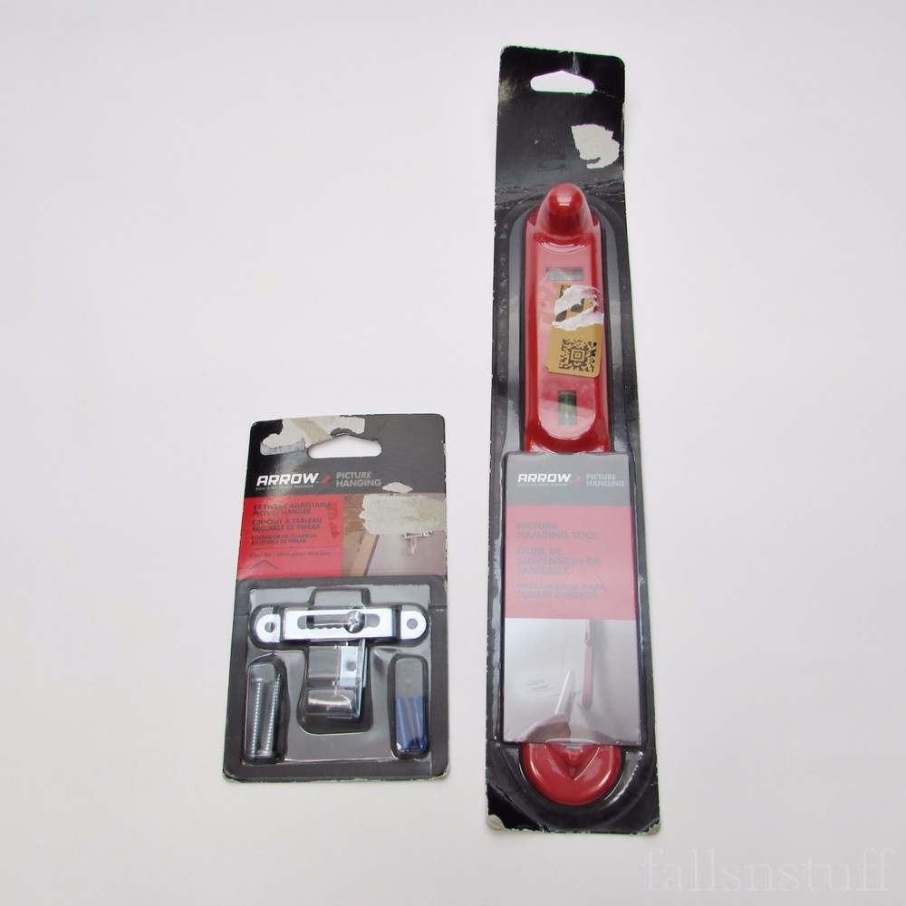 Arrow Picture Hanging Tool Level & E-Z Tweak Adjustable Hanger
